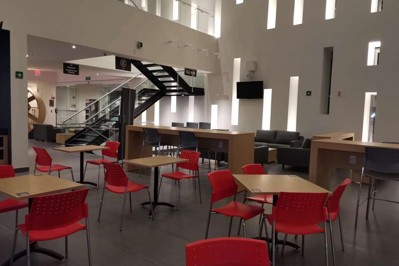 Ramada Encore By Wyndham Guadalajara Aeropuerto Las Pintas Экстерьер фото
