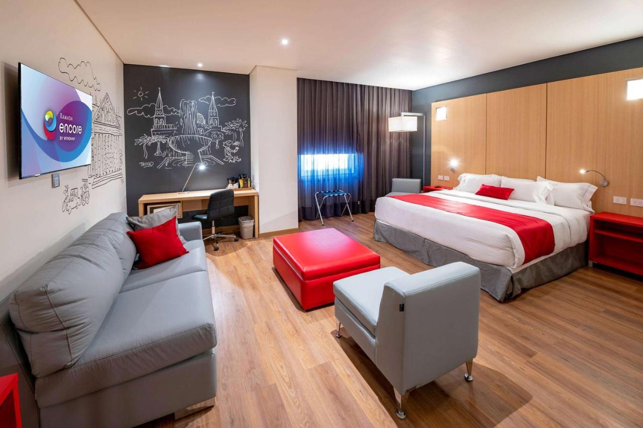 Ramada Encore By Wyndham Guadalajara Aeropuerto Las Pintas Экстерьер фото