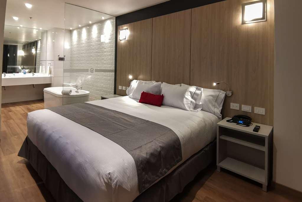 Ramada Encore By Wyndham Guadalajara Aeropuerto Las Pintas Номер фото